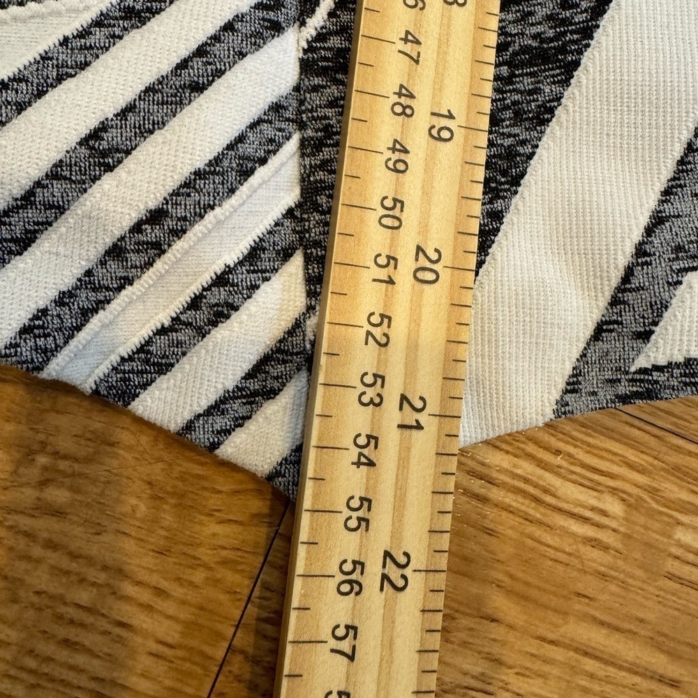 Joseph Ribkoff Structured Geometric Zip Jacket - Picture 12 of 12